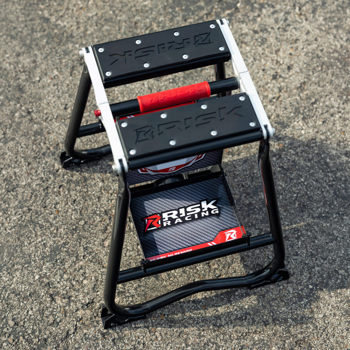 Carreras de riesgo F.F.S. Soporte plegable de fábrica en el foso
