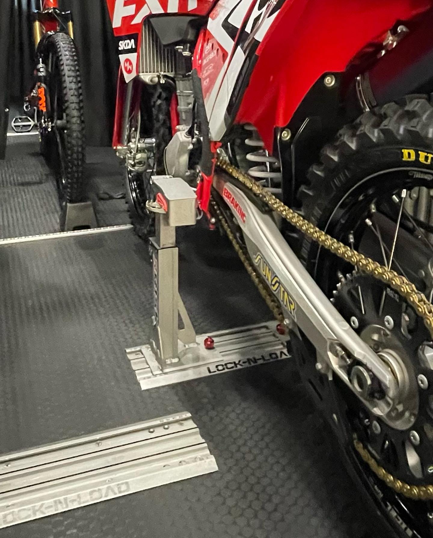 Risk Racing's Lock-N-Load PRO - Strapless Moto Transport System - Risk ...